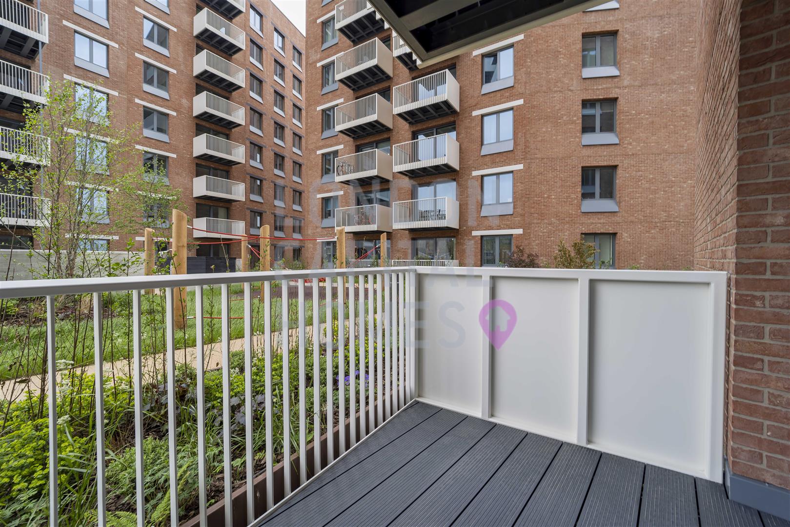 Skyline Apartments, 11 Makers Yard, London